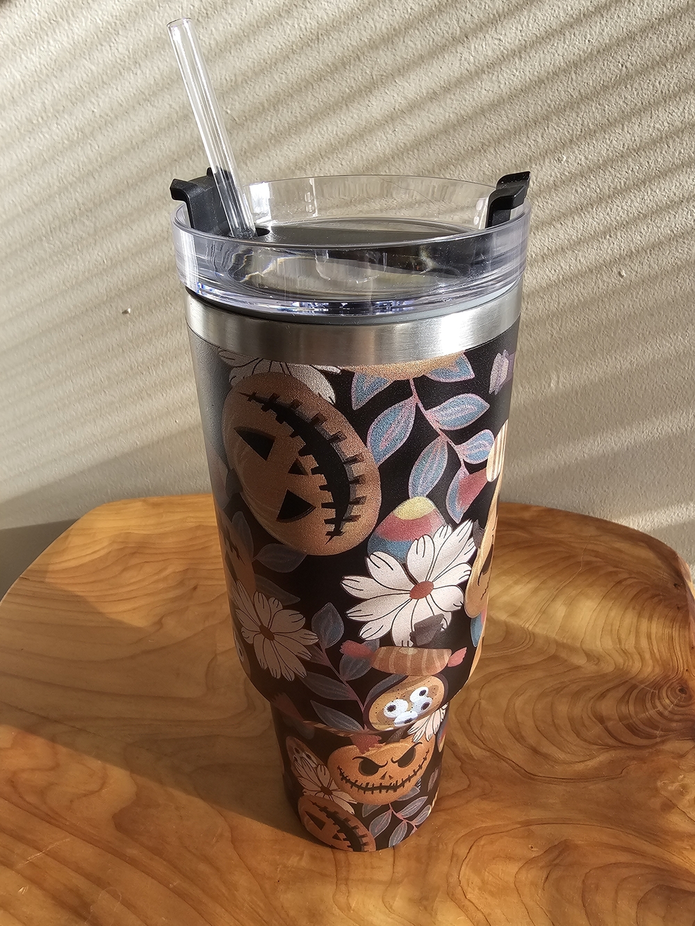 Halloween Pumpkin and Daisy Tumbler with Straw - Picture 6 of 6